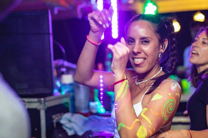 4 Hour Boat Party in Rio de Janeiro