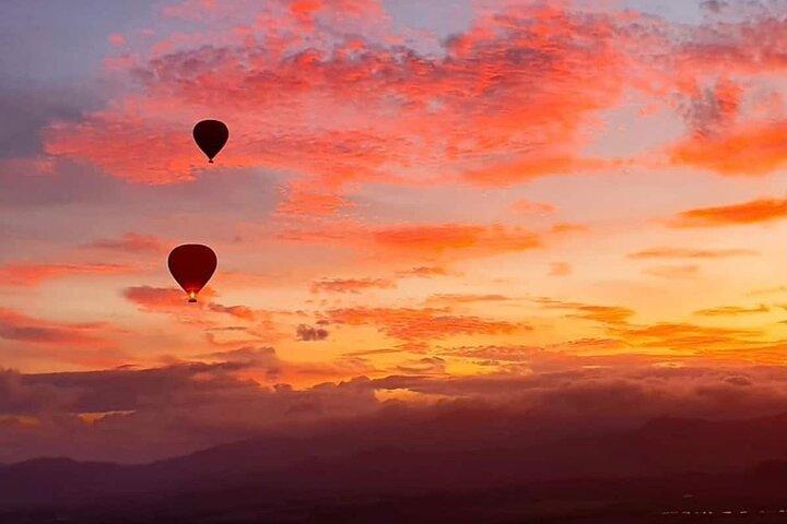 Agafay Desert Hot Air Balloon with Breakfast in Marrakech