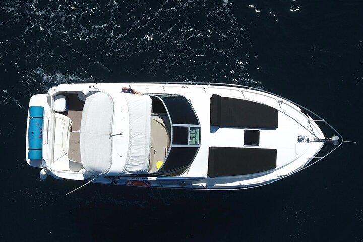 Private 3hr Yacht Cruise in Cabo San Lucas all included