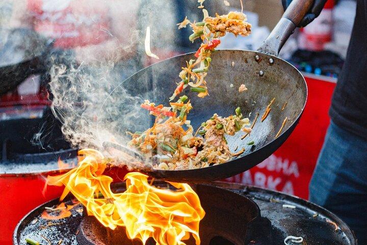 A Taste Of Hanoi Private and All Inclusive Street Food Experience