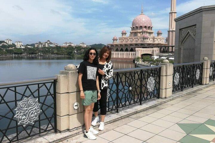 Putrajaya Tour From Kuala Lumpur