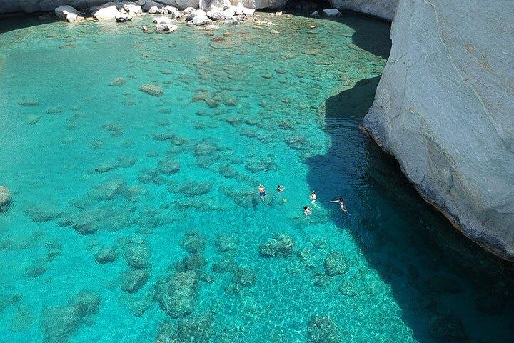 Round of Milos and Poliegos Sailing boat snorkelling cruise