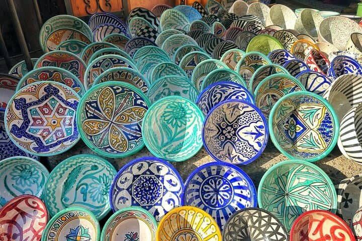Marrakech: Souks & Foundouks Guided Walking Tour by Locals