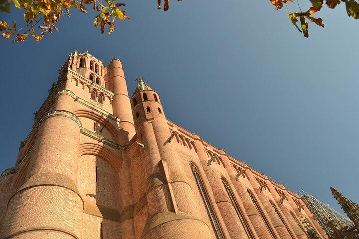 Toulouse : Albi and Cordes/Ciel Day Trip with audio guides