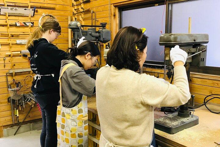 Bamboo LED Lantern Making Experience in Kyoto Arashiyama