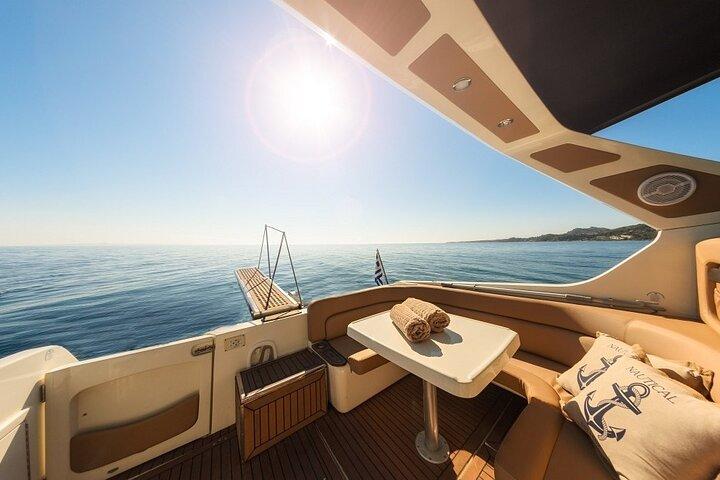 5 Hours Santorini Private Luxury Cruise with BBQ and Drinks