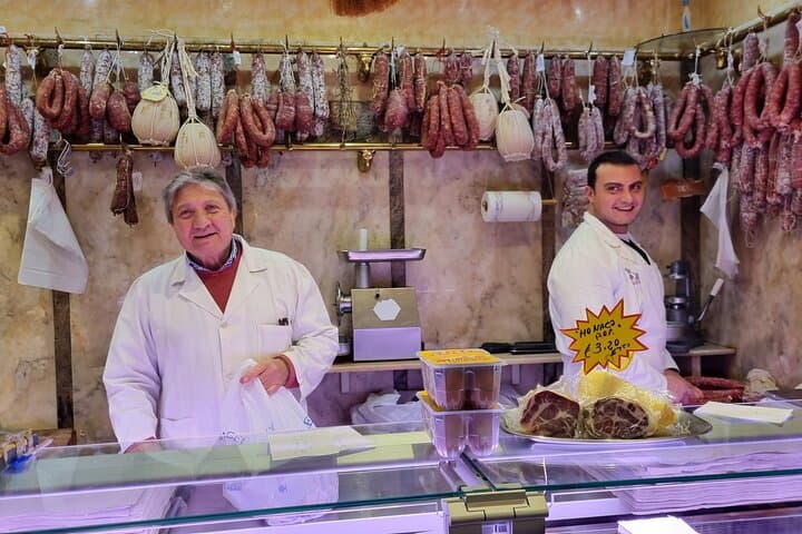 Food Tour of Naples with Davide