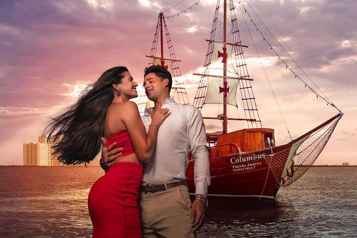 Amazing Romantic Dinner In Cancun On A Spanish Galeon The Best Sunset Activity