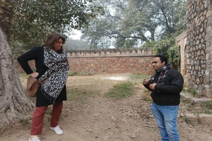 Delhi Sightseeing Tour: Top Monuments & City Highlights