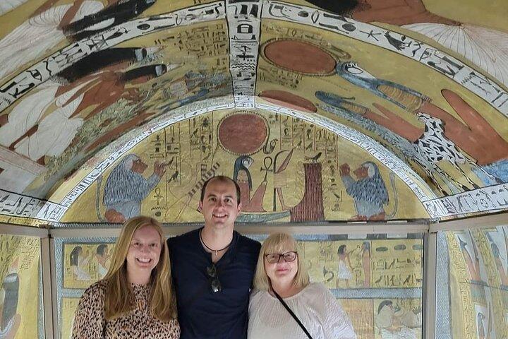 Luxor Day Tour to Habu Temple , Valley of the Nobles and Deir El Madina