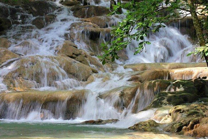 Blue Hole and Dunn's Falls Tour from Falmouth