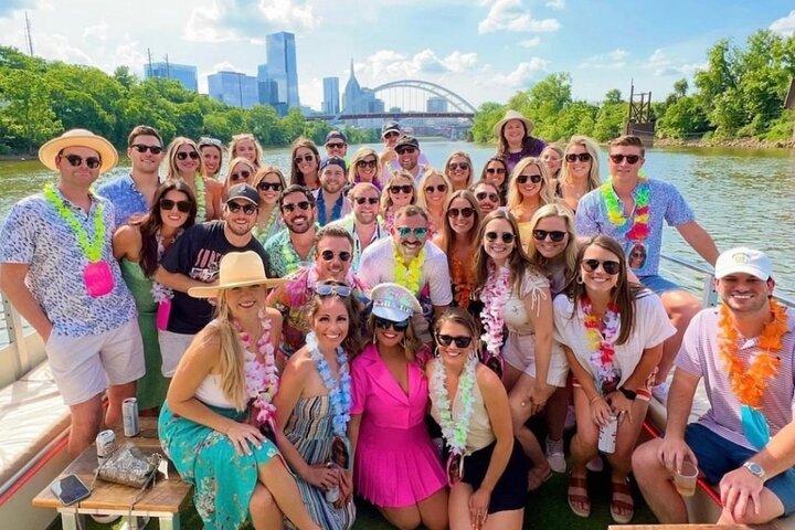 Nashville Party Boat & Downtown River Cruise