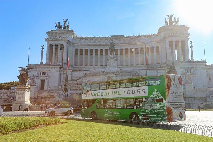 Rome: Hop-on-off bus tour -Visit the main attraction of Rome