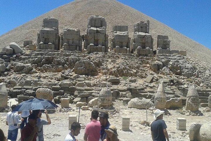 3 Day's Tour to Nemrut Mountain and Gobeklitepe