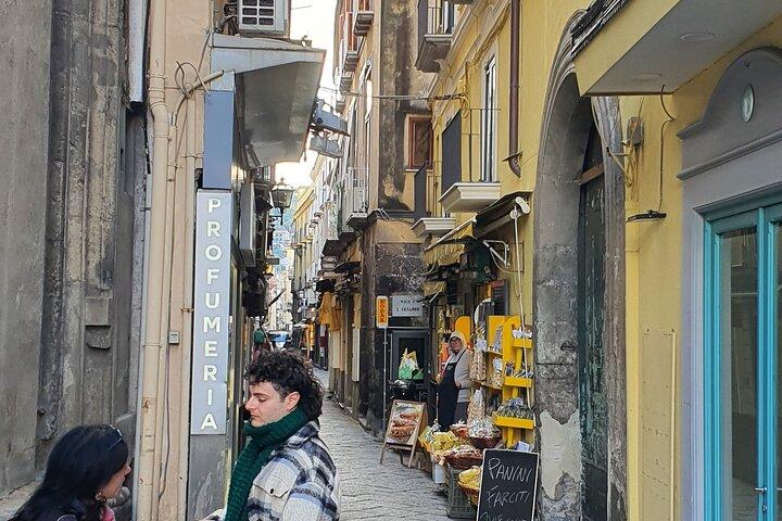 Sorrento Private Walking Tour with Guide and Limoncello Tasting