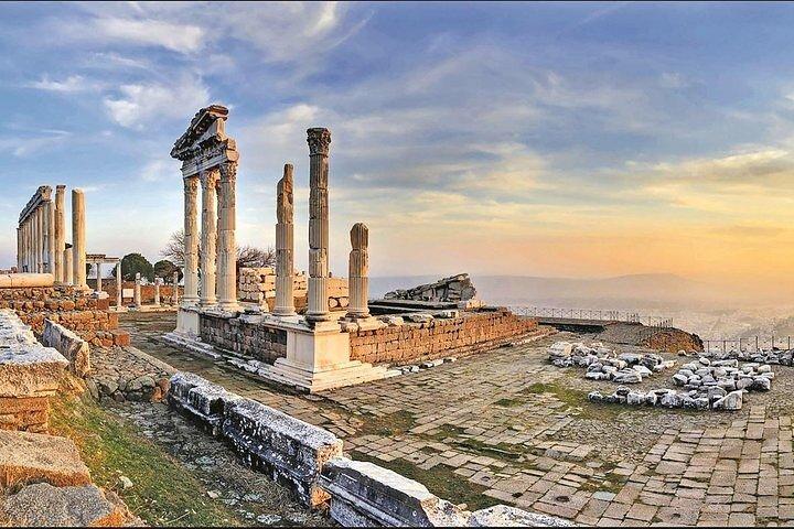 Pergamon Historical Tour in Izmir