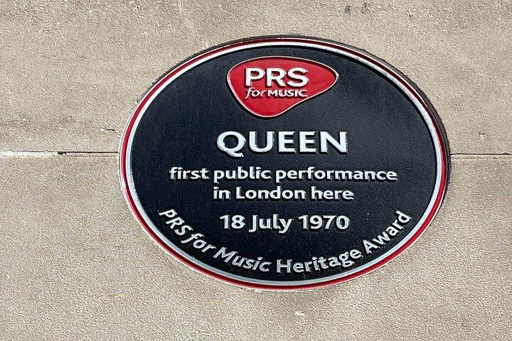 Queen Highlights Walking Tour of London