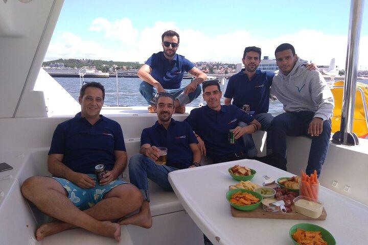 Private Catamaran Tour: Lisbon coast cruise with barbecue and drinks