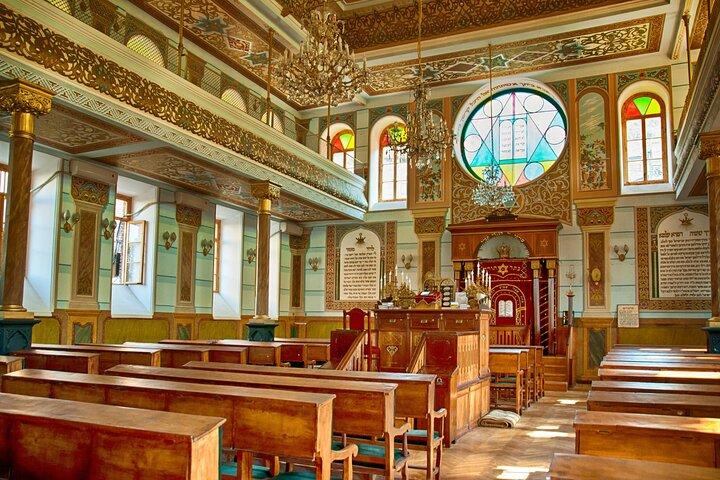 Kolkata: Full-Day Spirituality & Temples Tour