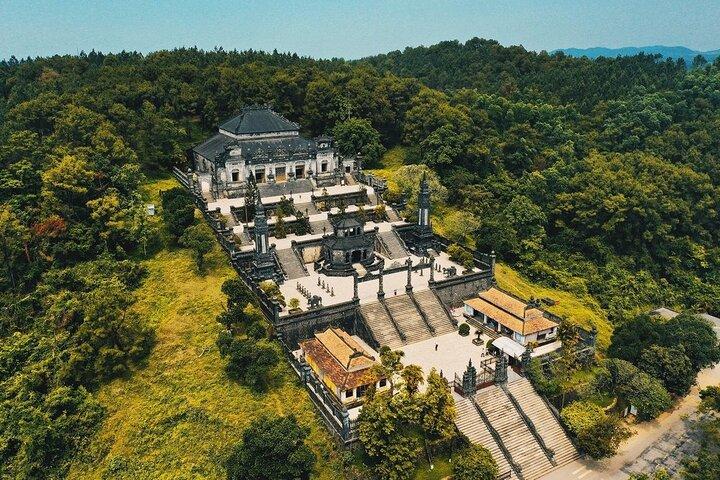 Hue Imperial City Full Day Small Group Tour from Da Nang