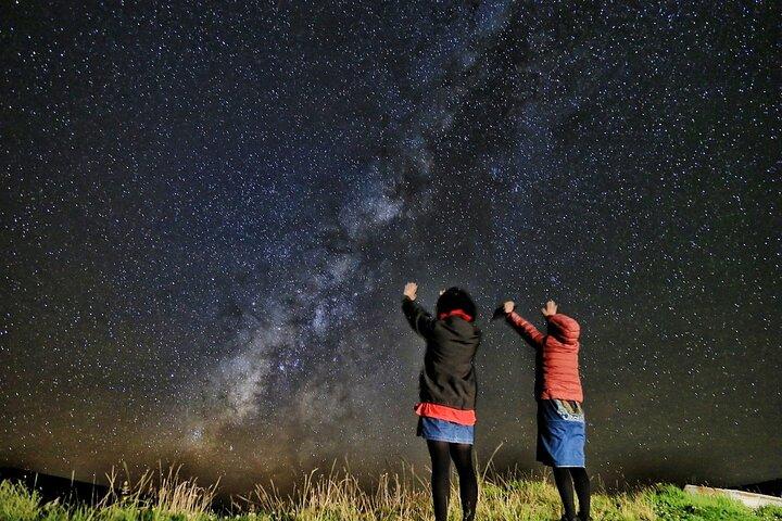 Small Group Big Island Twilight Volcano and Stargazing Tour