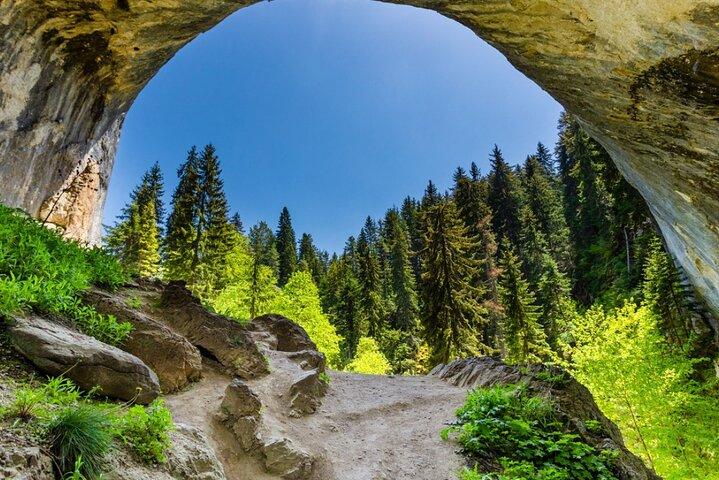Day trip to The Marvelous Bridges and the unique Rhodope cuisine