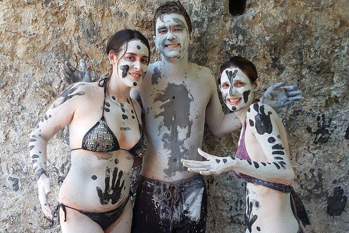 Half Day Local Breakfast inclusive, mub bathe and waterfall tour