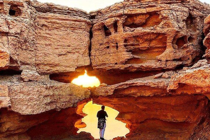 Edge of the World Tour from Riyadh Private 4x4 Car Pick up