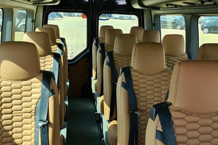 Shuttle Transfers From Santorini Port