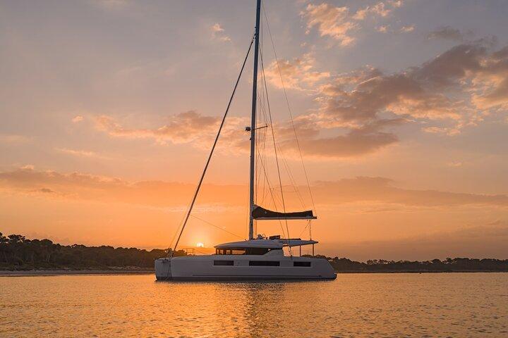 Athens Private Full day Catamaran cruise with meal & drinks