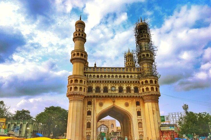 Hyderabad Full‑Day Guided City Tour & entrance ticket option