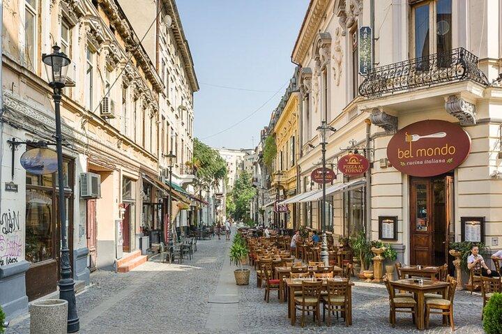 4h Bucharest Private Tour (2h by Car and 2h Walking in Old Town)