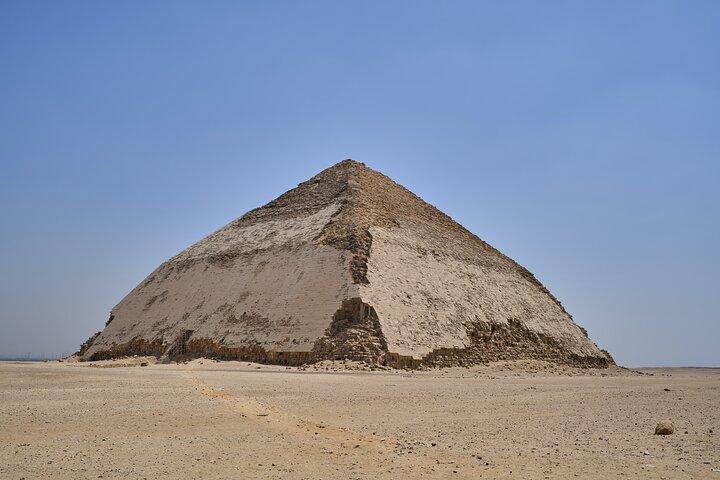 Full Day tour Pyramids sphinx Memphis Saqqara and Dahshor