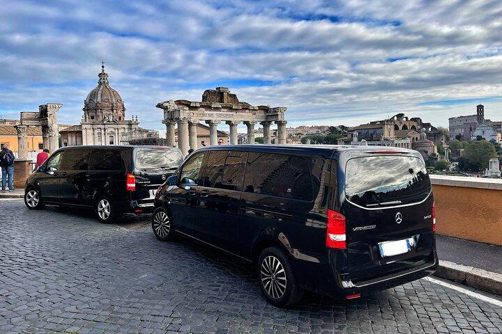 4 Hour Tour of Rome with Private Van
