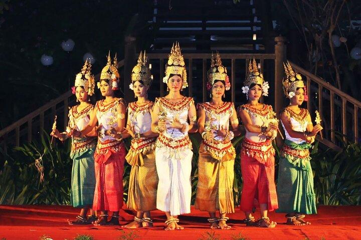 Apsara Theatre Performance include Dinner