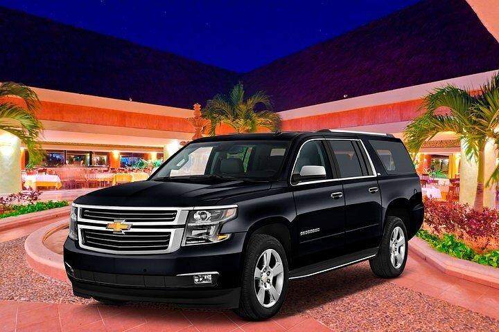 Cancun Hotel-Airport Private Deluxe SUV