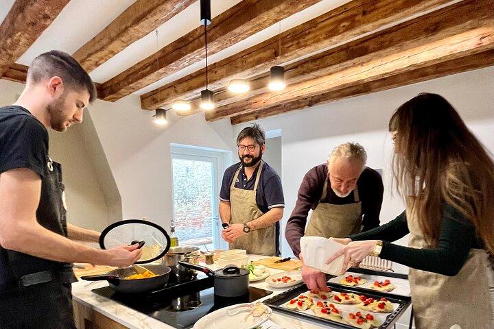 Market Tour and Cooking Class with a Local Venetian Chef