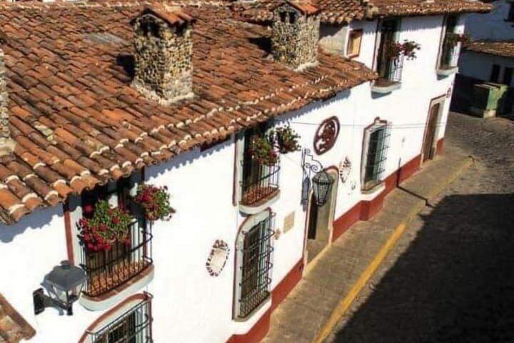 Private Guided Tour to Tapalpa with Transportation