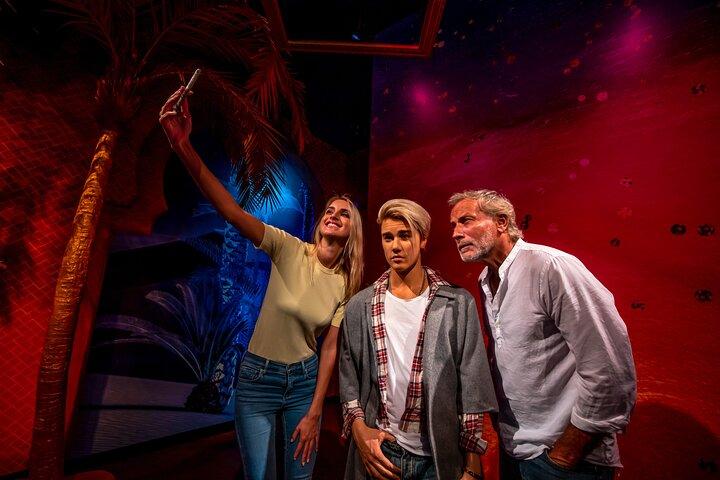 Madame Tussauds Dubai with Private Transfer