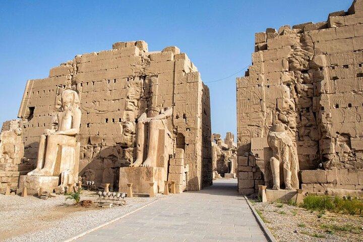 5-Days Nile Cruise from Luxor to Aswan Including Abu Simble