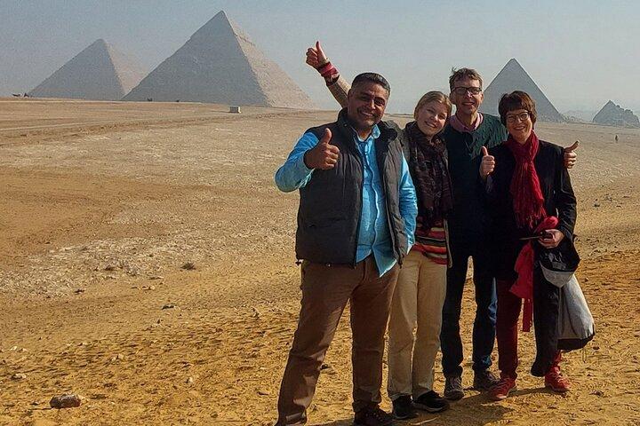 Cairo 2 Days Private Tour package for main highlights sightseeing