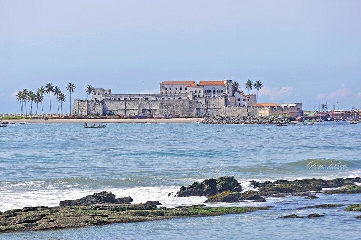 Cape Coast Castle and Kakum Canopy Walk Day Tour