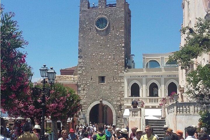 Private Tour Castelmola, Taormina and Messina. Departure from Messina