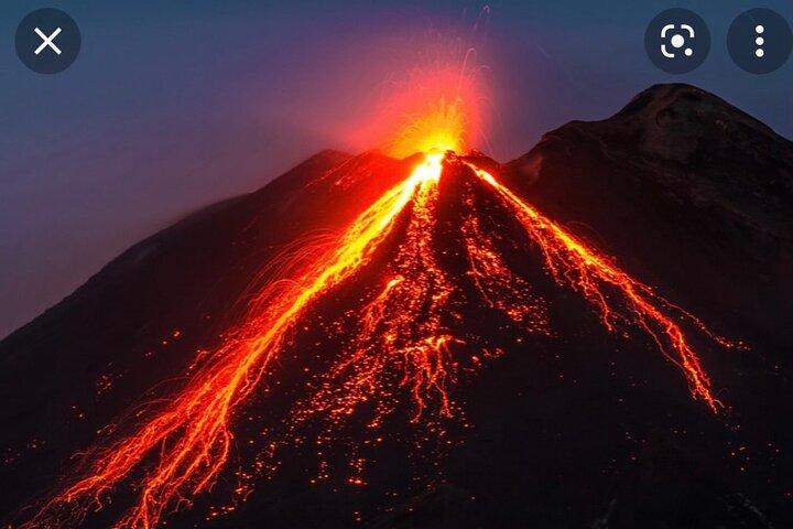 Private Tour of Mount Etna, Taormina and Messina. Departure from Messina