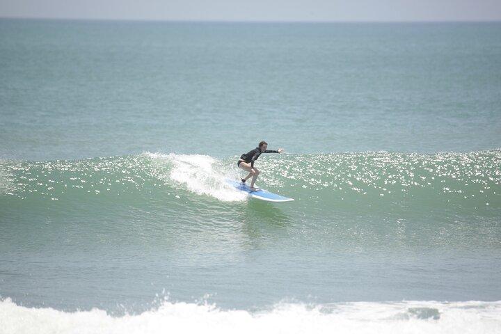 Surfing Activity with Beginner and Intermediate Lesson