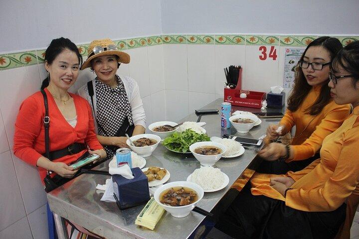 Hanoi Motorbike Tour Led By Women: Hanoi Motorbike Food Tours