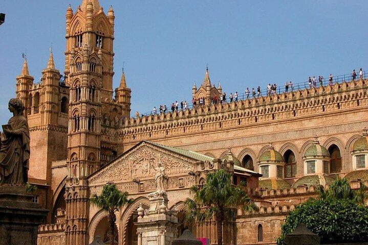 Palermo tour : a journey through art, monuments and ancient markets