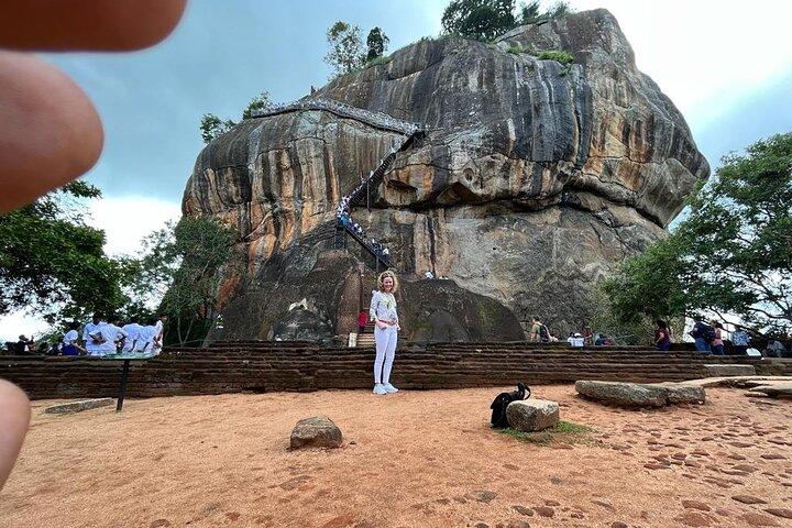 Two Days Cultural Tour Sigiriya Dambulla and Kandy