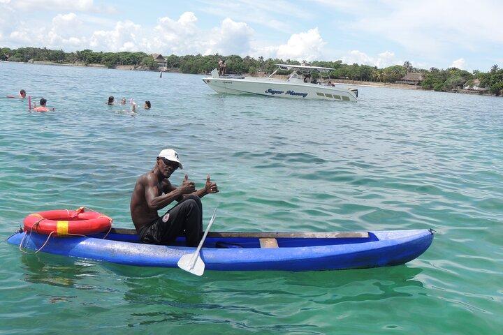 Cartagena VIP Boat Tour: Rosario Islands & Snorkel
