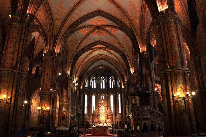 Private Buda Castle Walk with Entry to Matthias Church